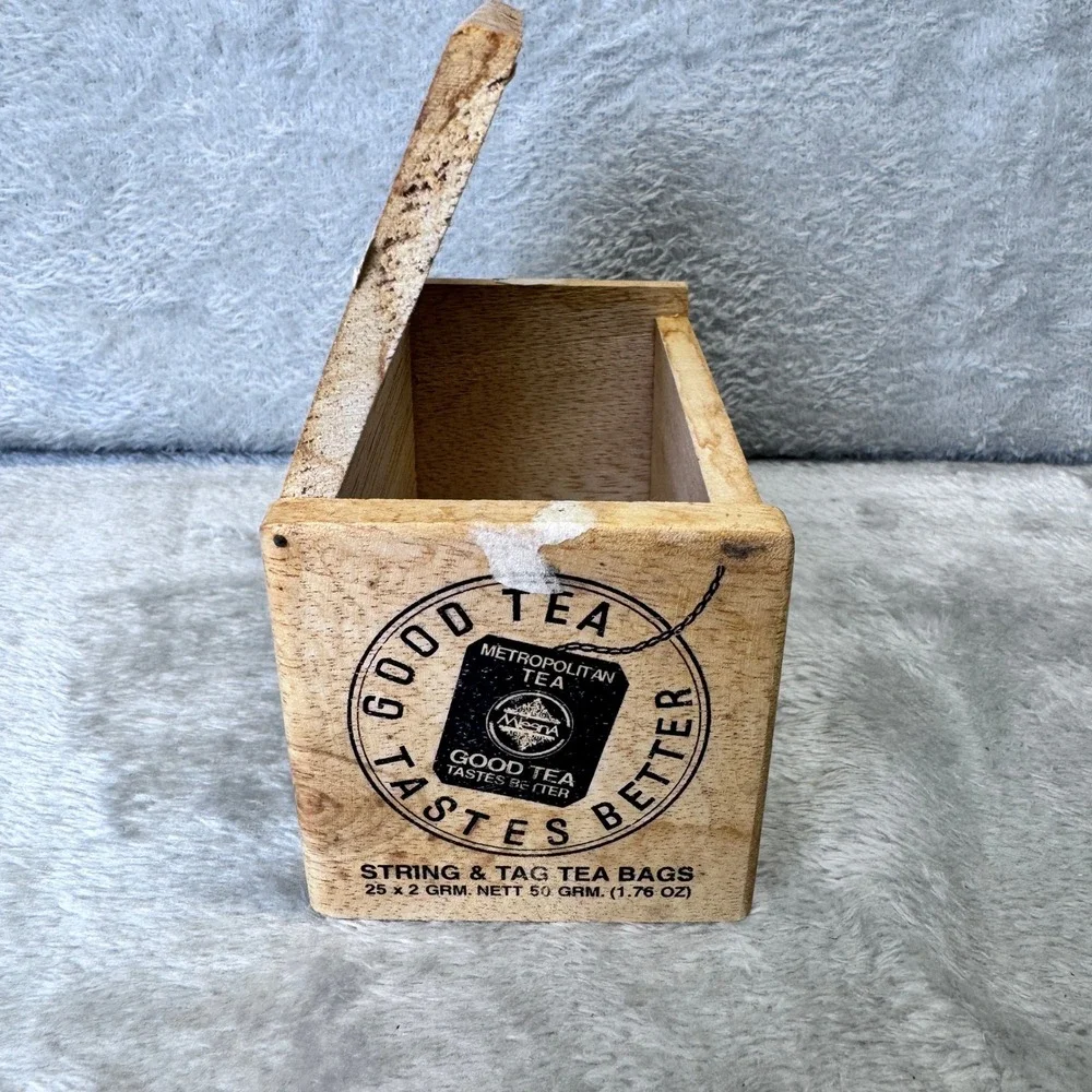 Vintage Pineapple Tea Wooden Box Ceylon Tea Metropolitan Tea Advertising‎